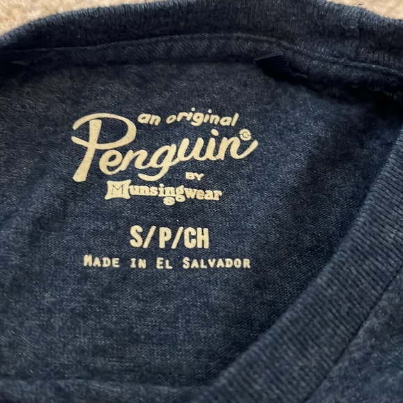 Penguin - Picture 2 of 2